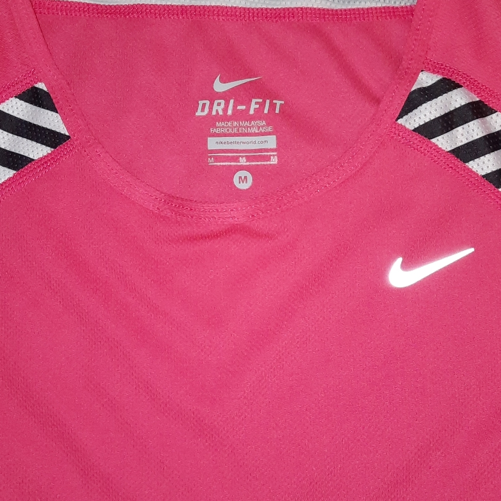 Nike Dri-Fit - Picture 2 of 3